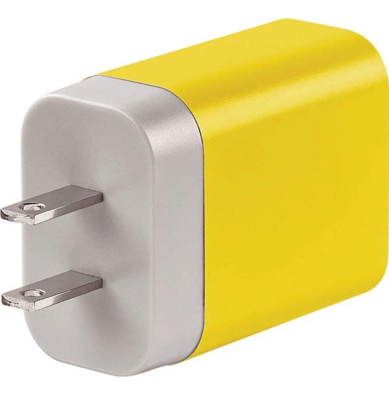 Adaptador Universal Con 3 Puertos Usb-A 2.4A-4