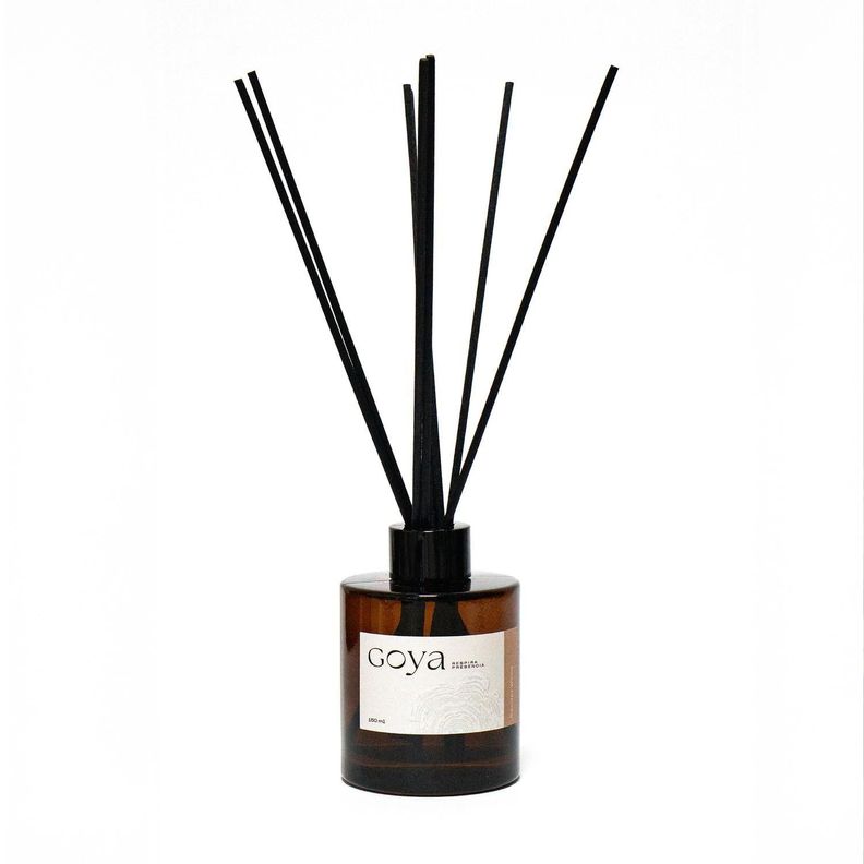 Difusor Ambiental Varitas Sandal Wood 150ml GOYA Cafe