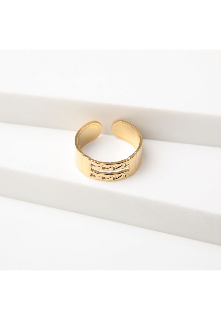 Anillo 19v69 Dorado Mujer STR248