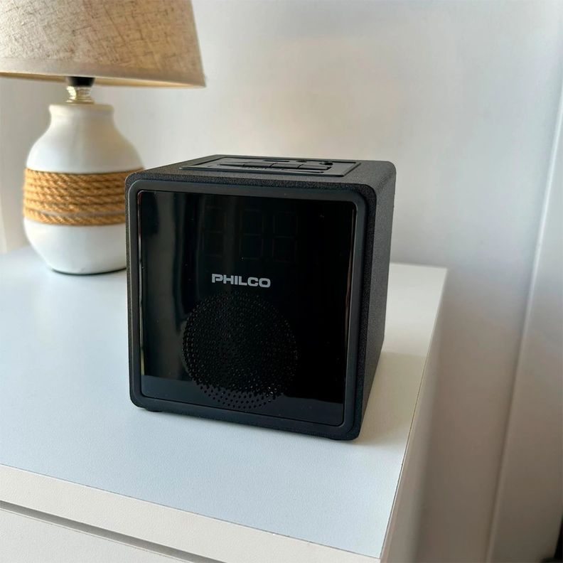Radio Reloj Despertador 0.9” Bluetooth Philco PAR3206BT-1