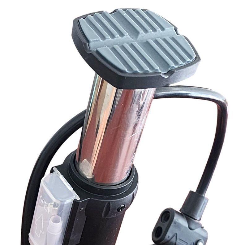 Inflador de Aire Bombín de Pie Pedal + Agujas 18187-4