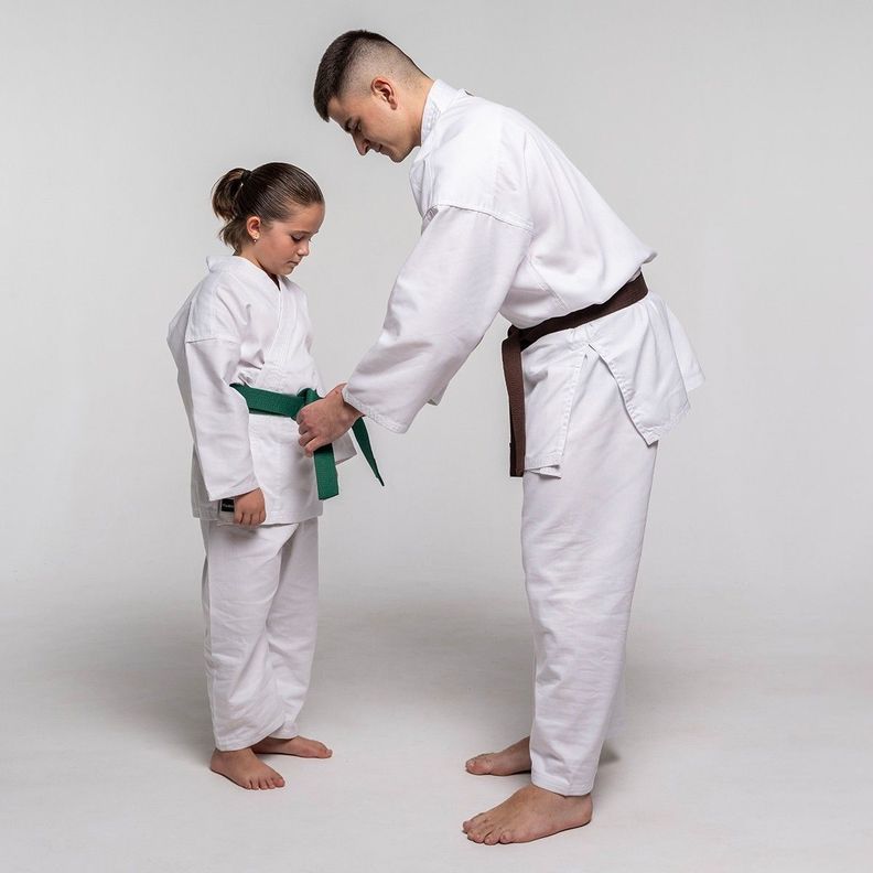 Kimono Gi Karate FUJIMAE Basic Blanco (145cm a 155cm)-4