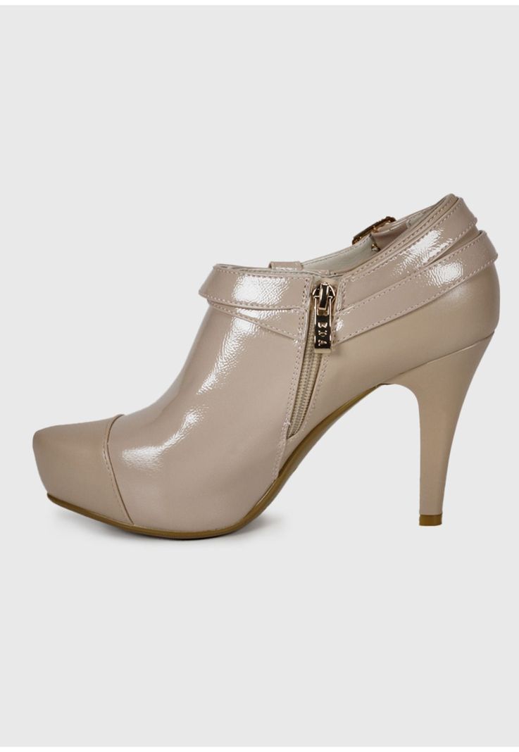 Zapato Carlota Beige Charol-5