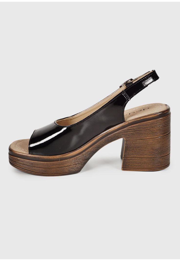 Sandalia Cuero Yanil Negro-5
