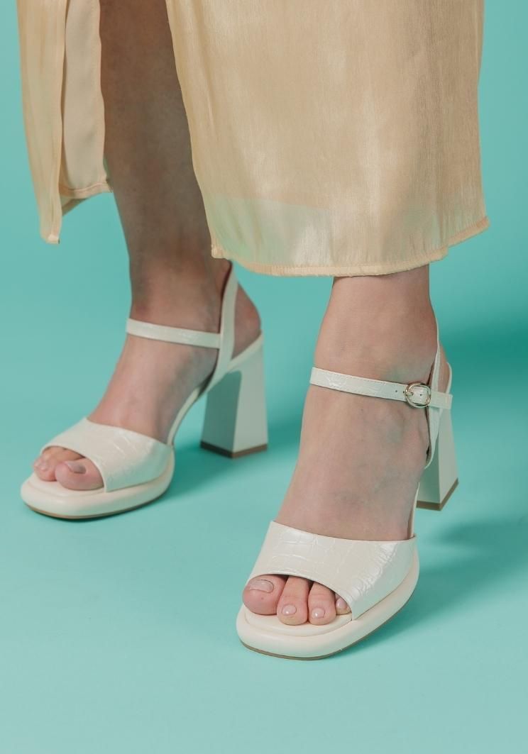 Sandalia Shirim Plateado-0