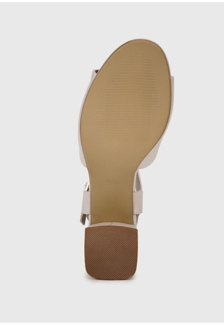 Sandalia Cuero Vaniria Beige-7