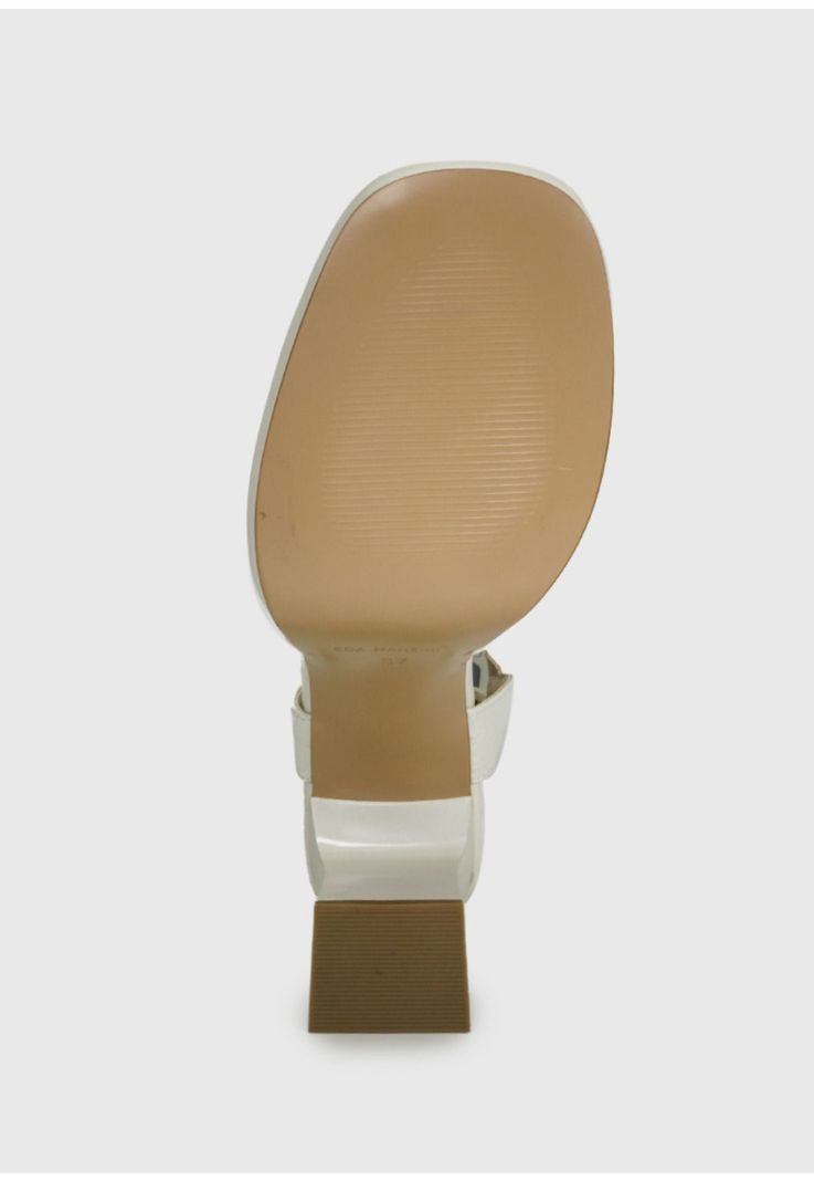 Sandalia Kasty Plateado-6