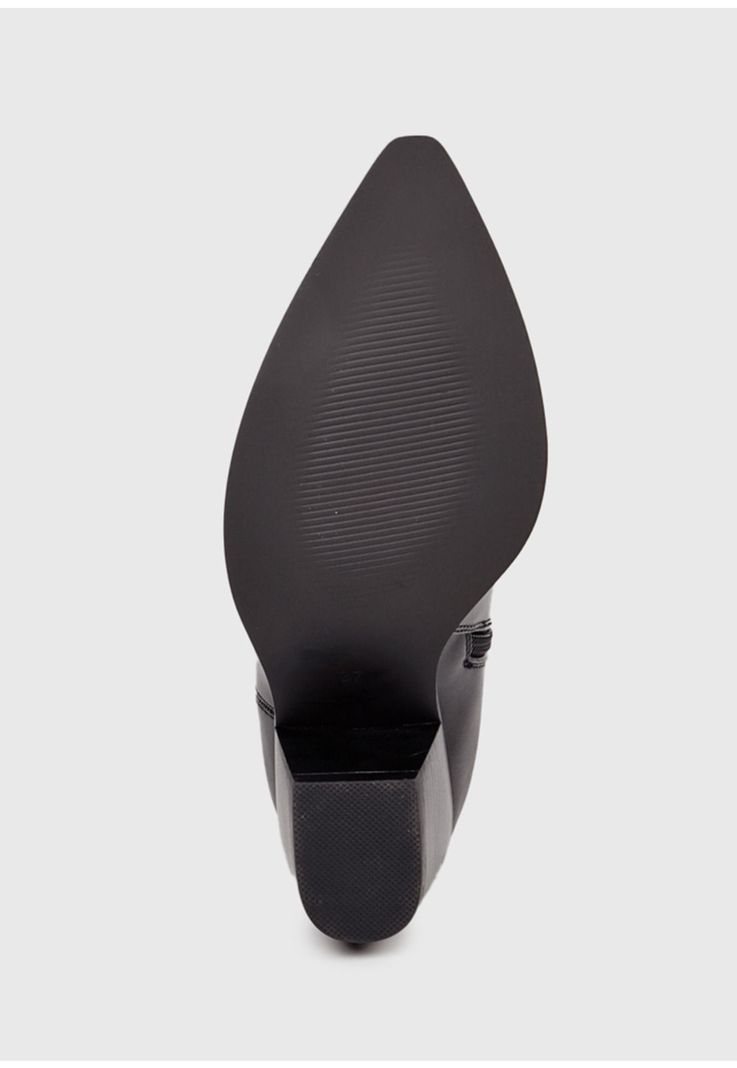 Bota Nissa Negro-7