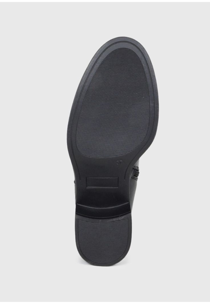 Bota Cuero Auka Negro-7