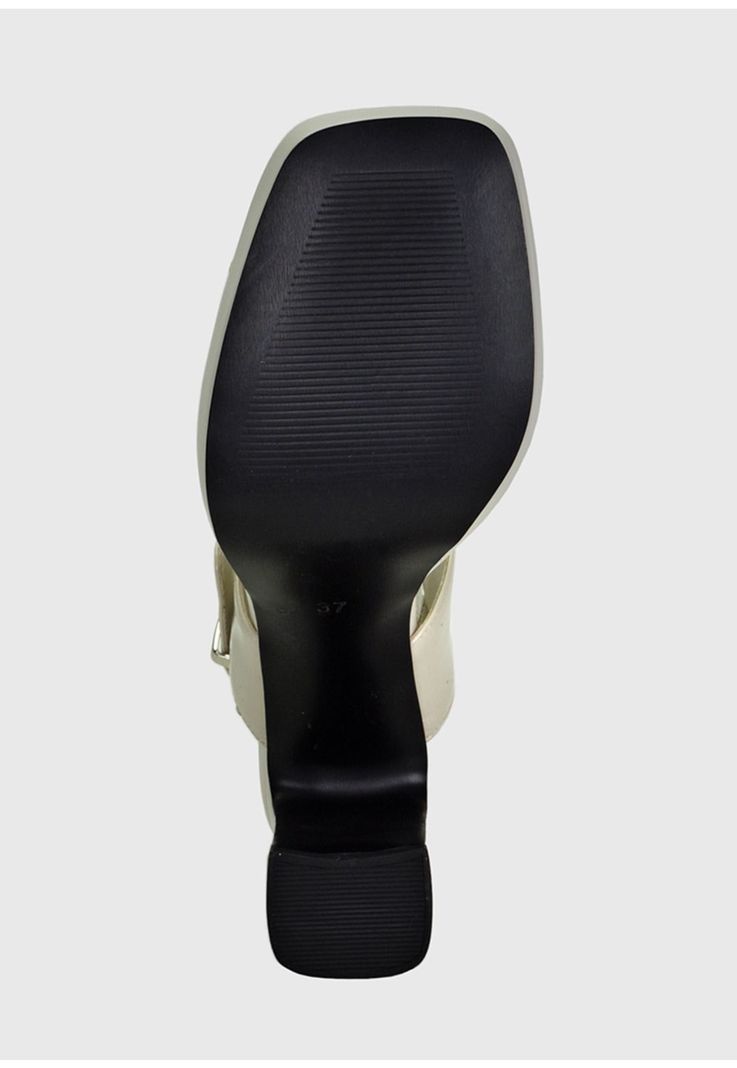 Sandalia Martina Crema-7