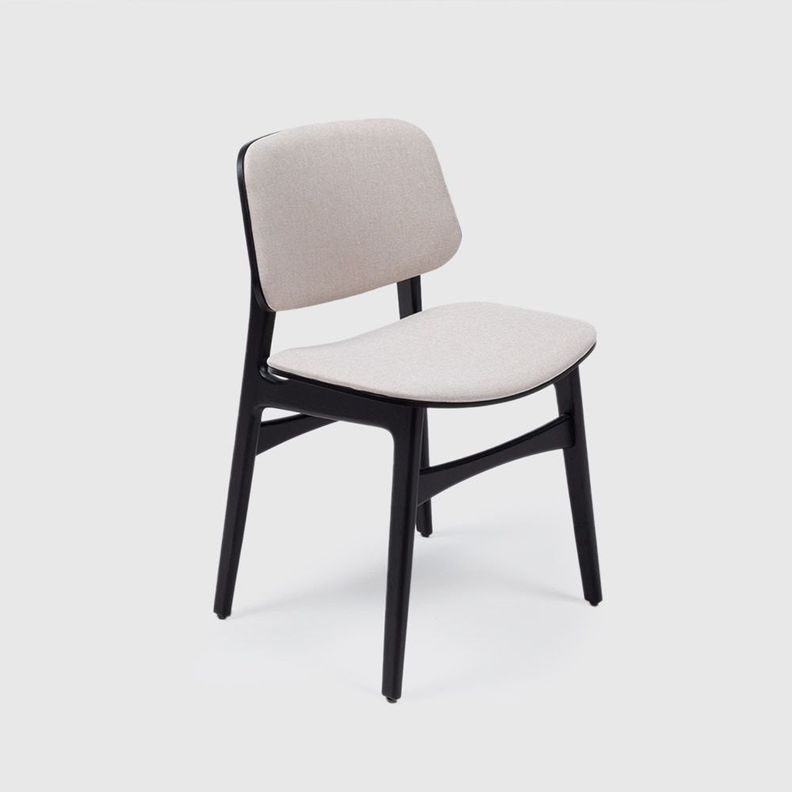 SILLA COMEDOR ASTON NEGRA TELA ARENA-1