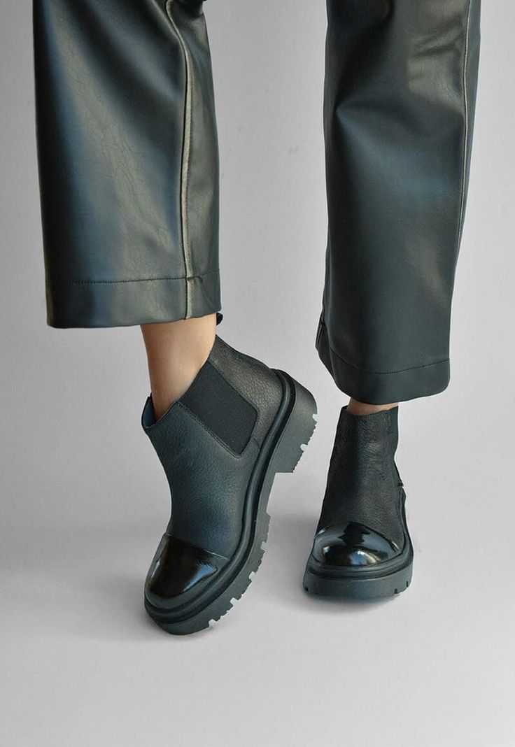 Botin Mujer De Cuero Celia C1 Negro-1