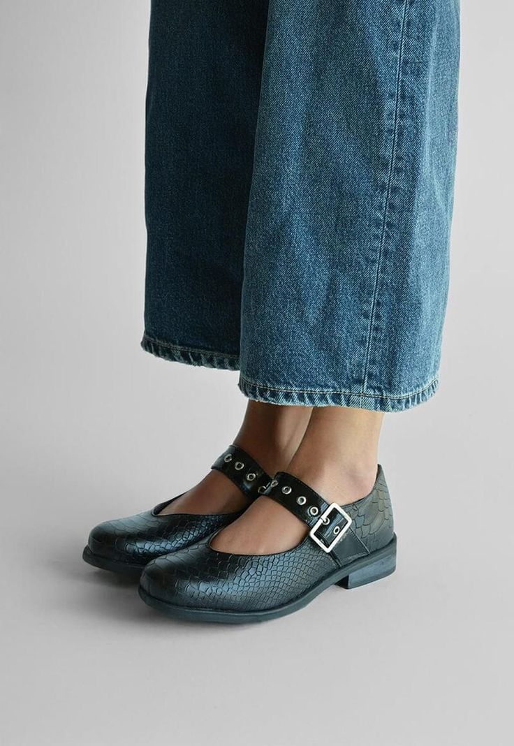 Zapato Mujer De Cuero Malala C4 Negro-0