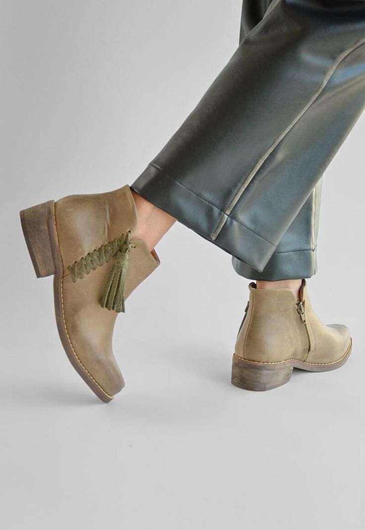 Botin Mujer De Cuero Virginia C2 Taupe-6