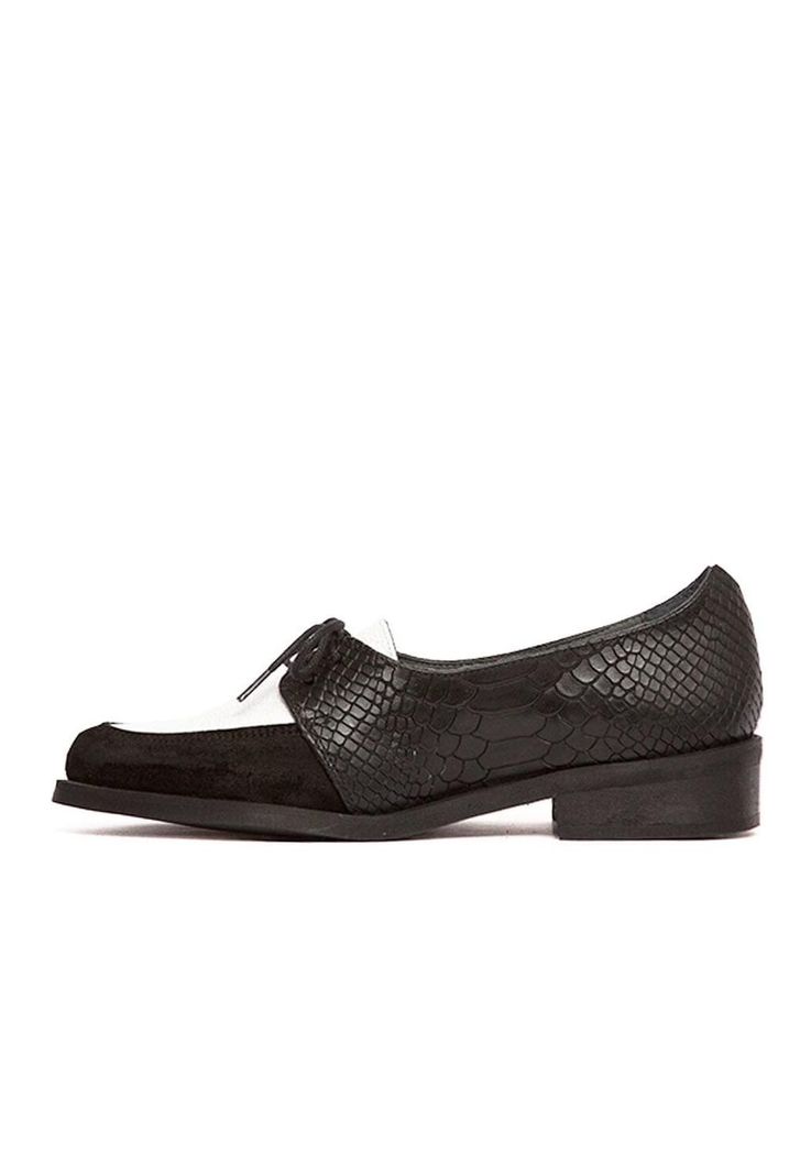 Zapato Mujer De Cuero Indira C4 Blanco Negro-2