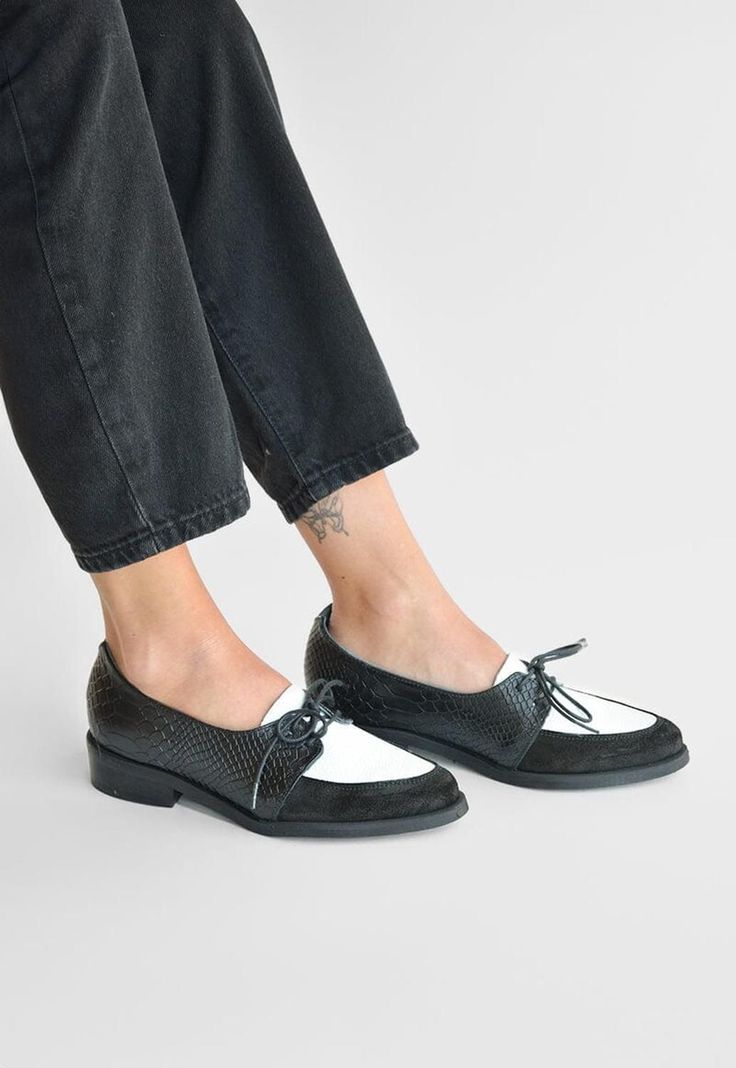 Zapato Mujer De Cuero Indira C4 Blanco Negro-5