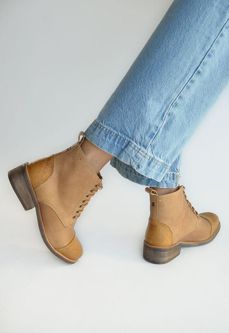 Botin Mujer De Cuero Aretha C2 Camel-1