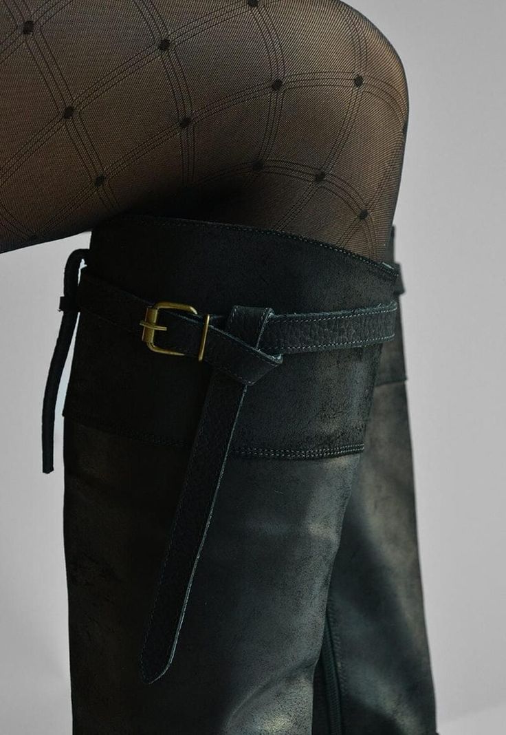 Bota Mujer De Cuero Sonia Negro C4-7