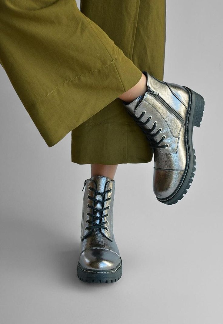 Botines Mujer De Cuero Tiuque C20 Metálico -6