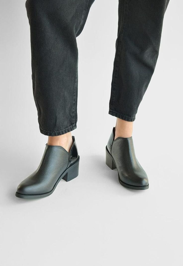 Botin Mujer De Cuero Vinago C31 Negro-5