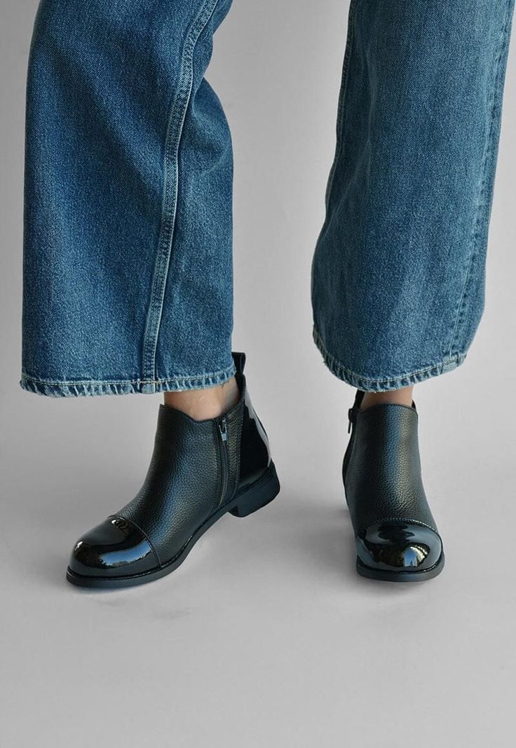 Botines Mujer De Cuero Verdecillo C20 Negro -0
