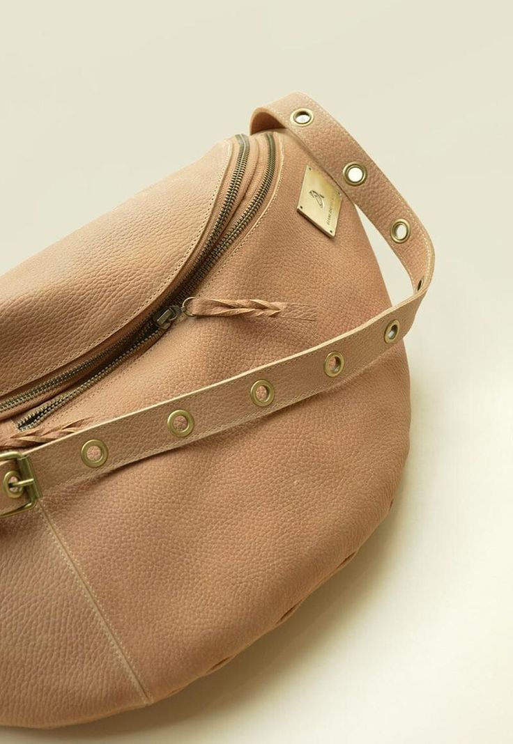 Banano Mujer De Cuero Atenea C4 Camel-1
