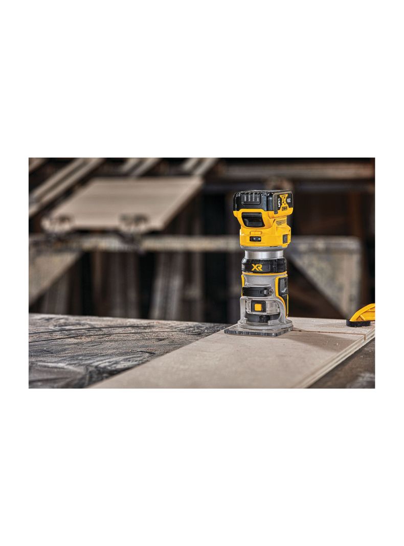 Fresadora compacta 20V S/Carbones y S/Batería  DCW600B-1