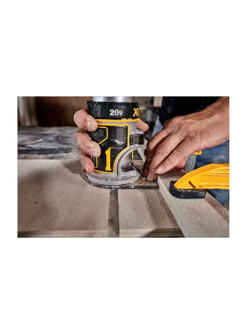 Fresadora compacta 20V S/Carbones y S/Batería  DCW600B-2