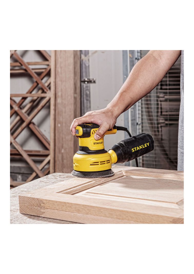 Rebajadora 1200W + Lijadora 300W Stanley SRR1200-SS30-4