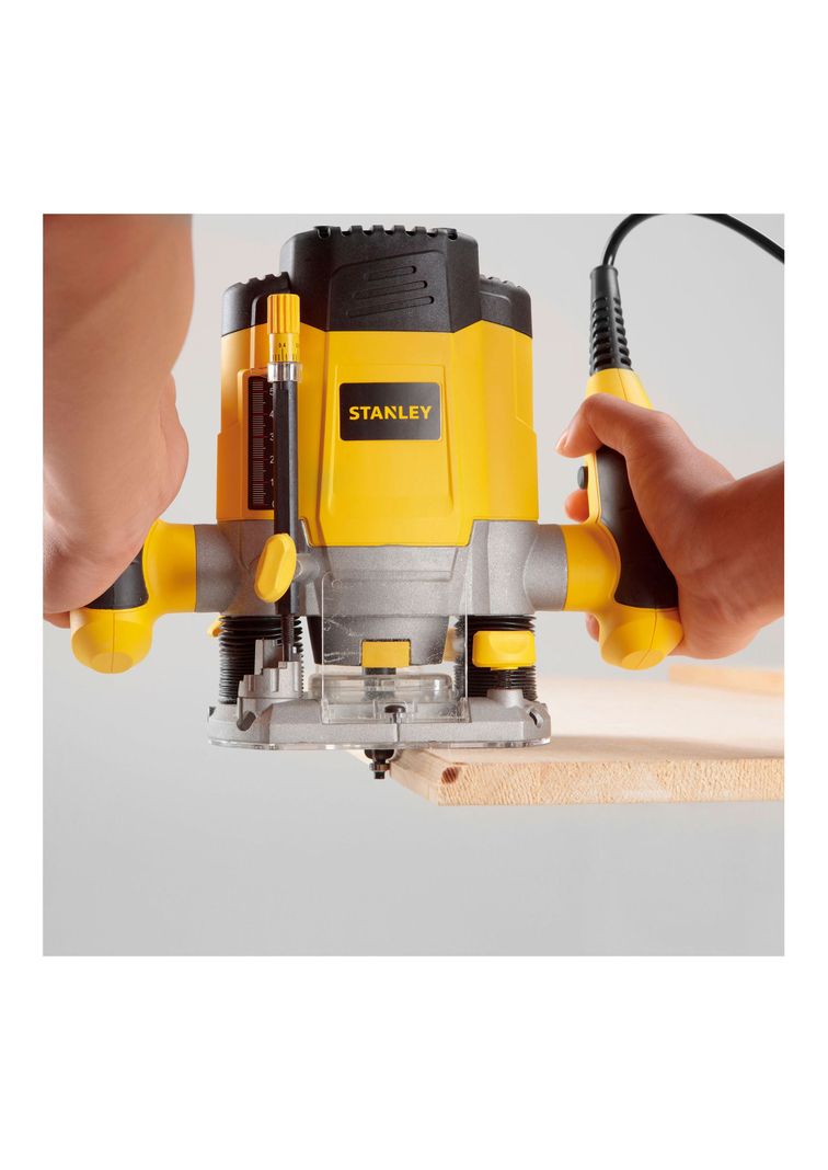 Rebajadora 1200W + Lijadora 300W Stanley SRR1200-SS30-5