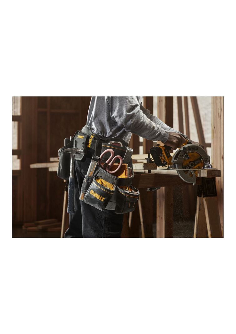 Cinturón portaherramientas 26 bolsillos DEWALT DWST540601-2