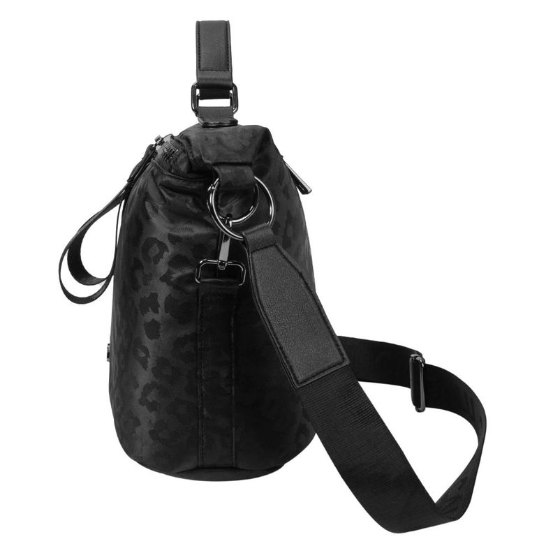 Cartera Simona Microfibra Leopardo Negro Calu-4