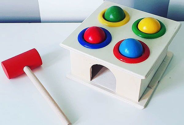 Juguete Caja Martillo Montessori-5