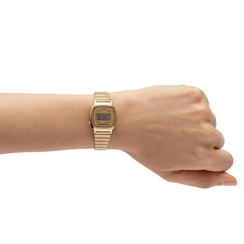 Reloj La-670wga-9 Vintage Digital Metal CASIO-3