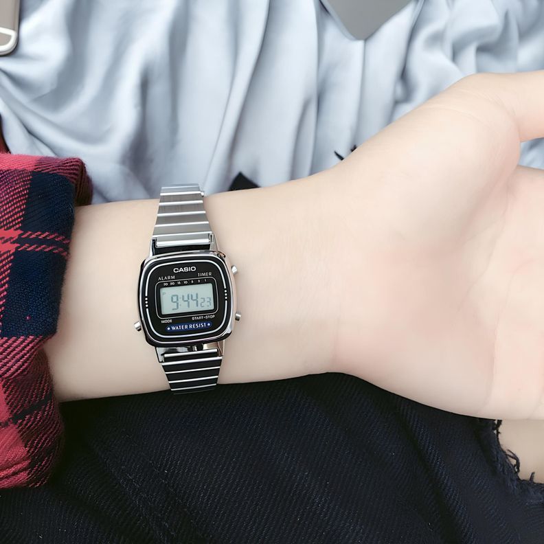 Reloj La-670wa-1 Vintage Digital Metal CASIO-4