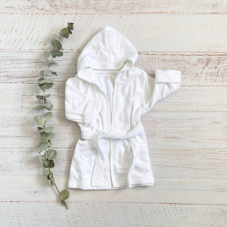 Bata de Baño Bebe Blanco con Capucha-1