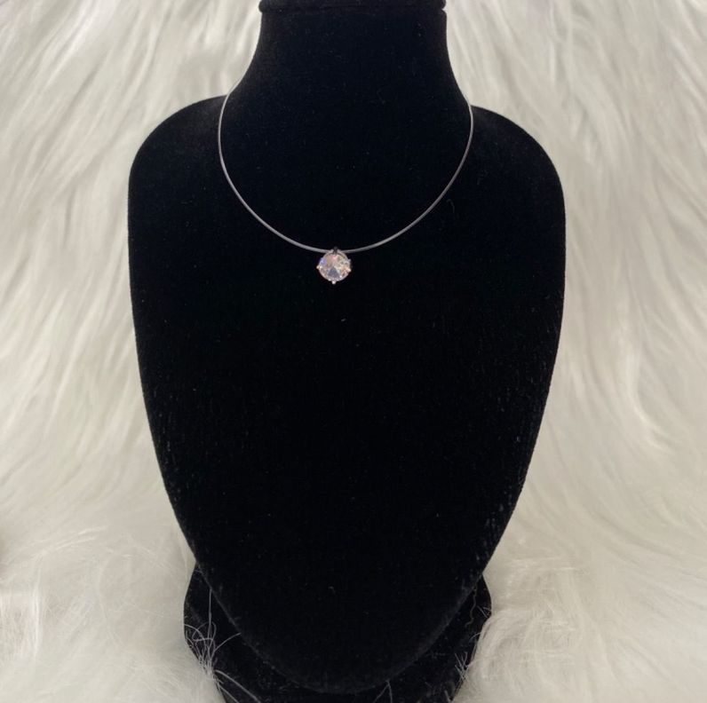 Collar Invisible Fantasma Nylon Punto Luz Grifas Plata 925-1