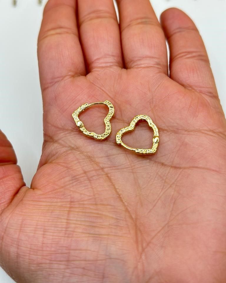 Aros Argolla Corazon Martillado Plata S925 Baño Oro-1