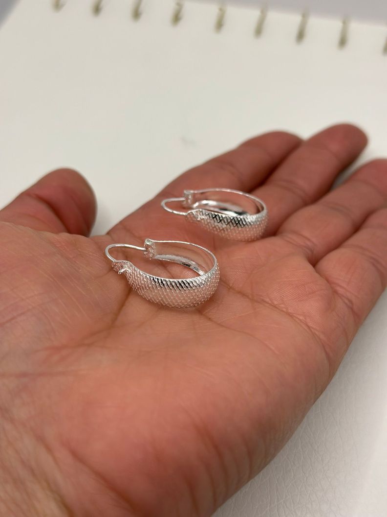 Aros Argolla modelo bote diseño facetado plata Italiana ley 925 mas caja regalo -2