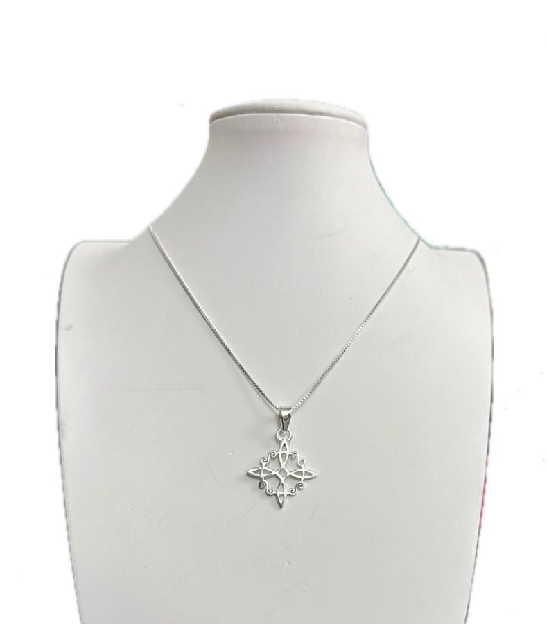 Collar Nudo De Bruja Amuleto Protección Plata Ley 925-0