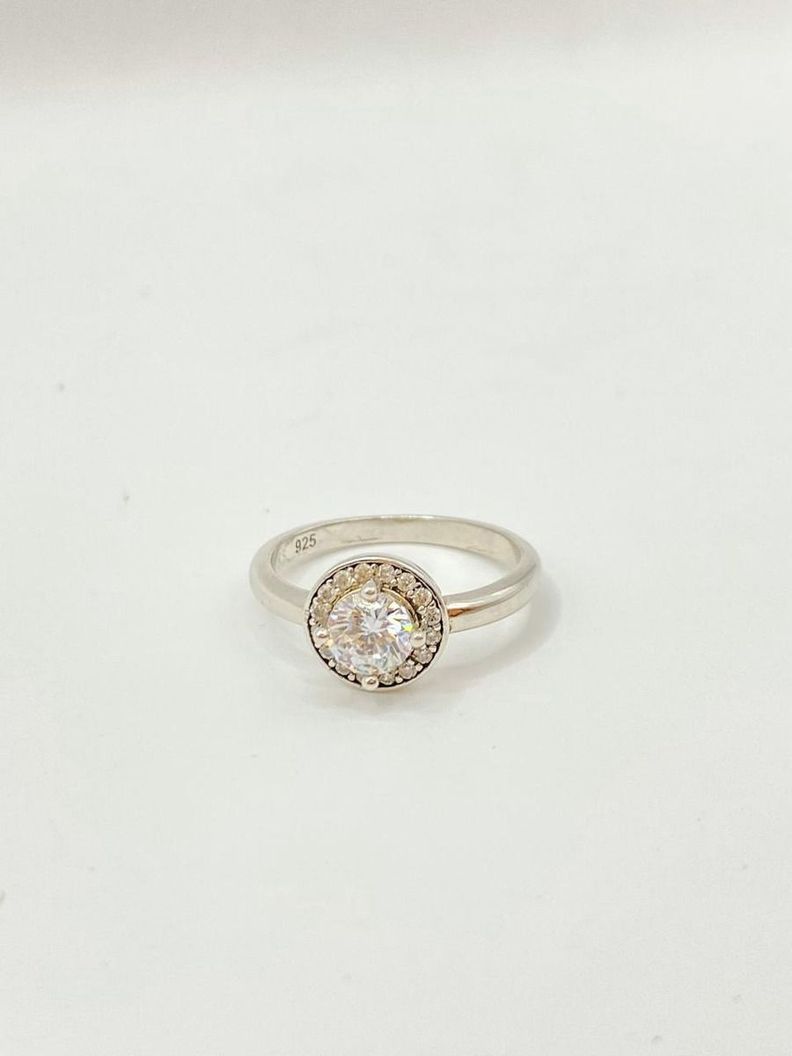 Anillo De Compromiso Solitario Con Circones-1