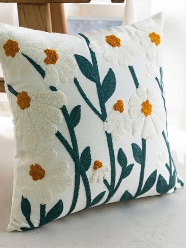 FUNDA COJIN BORDADA  45X45 CM MARGARITA-1