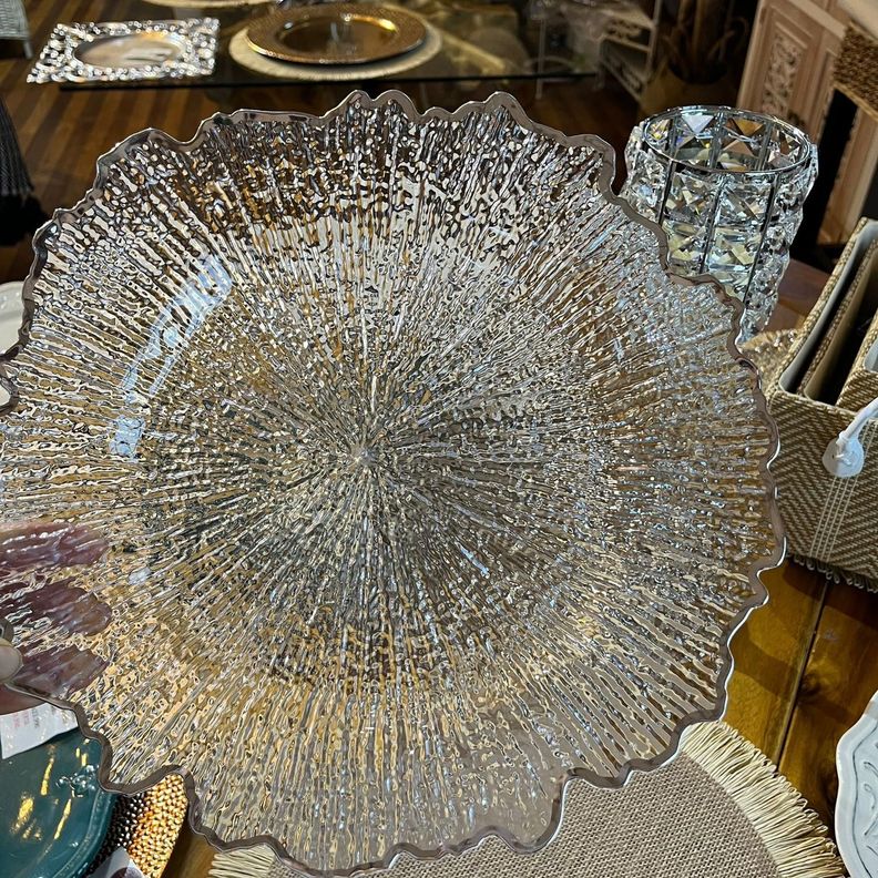 6 Platos Bases Diseño Transparente Borde Dorado-0