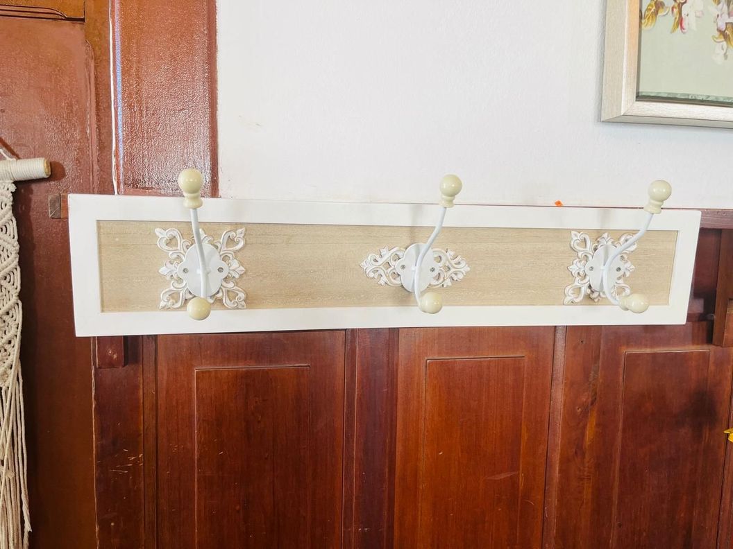 Colgador Vintage Blanco 3 Perchas-3