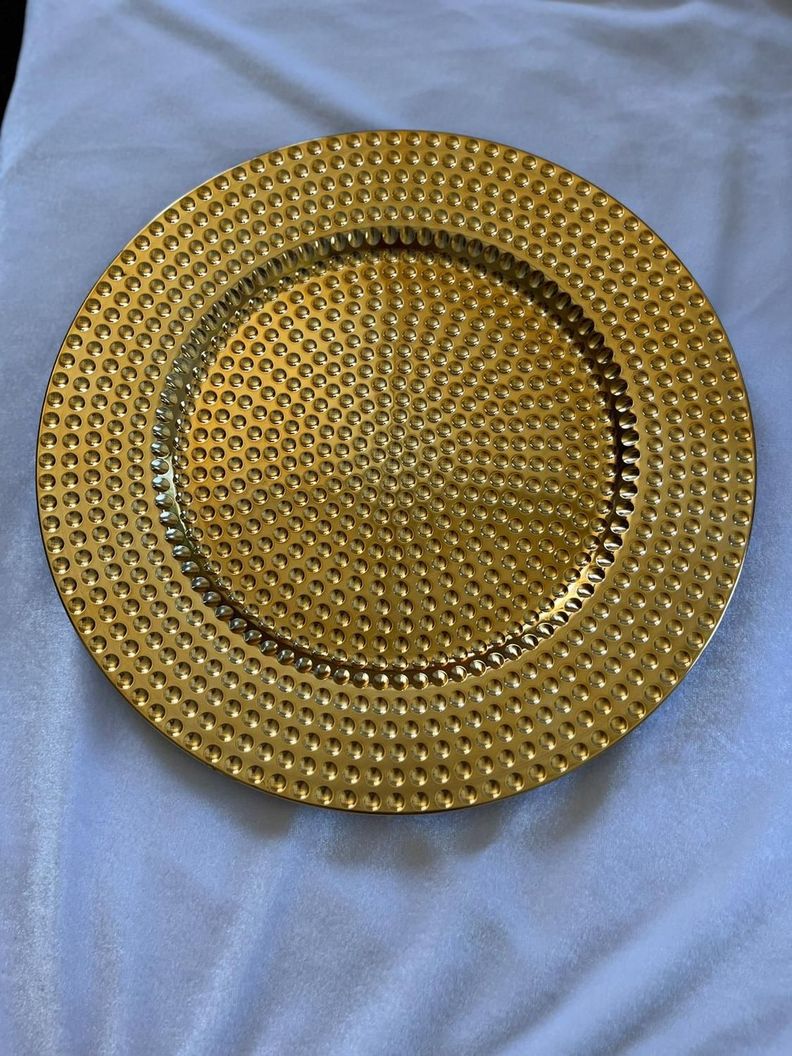 6 Platos Bases Dorados textura puntitos-1