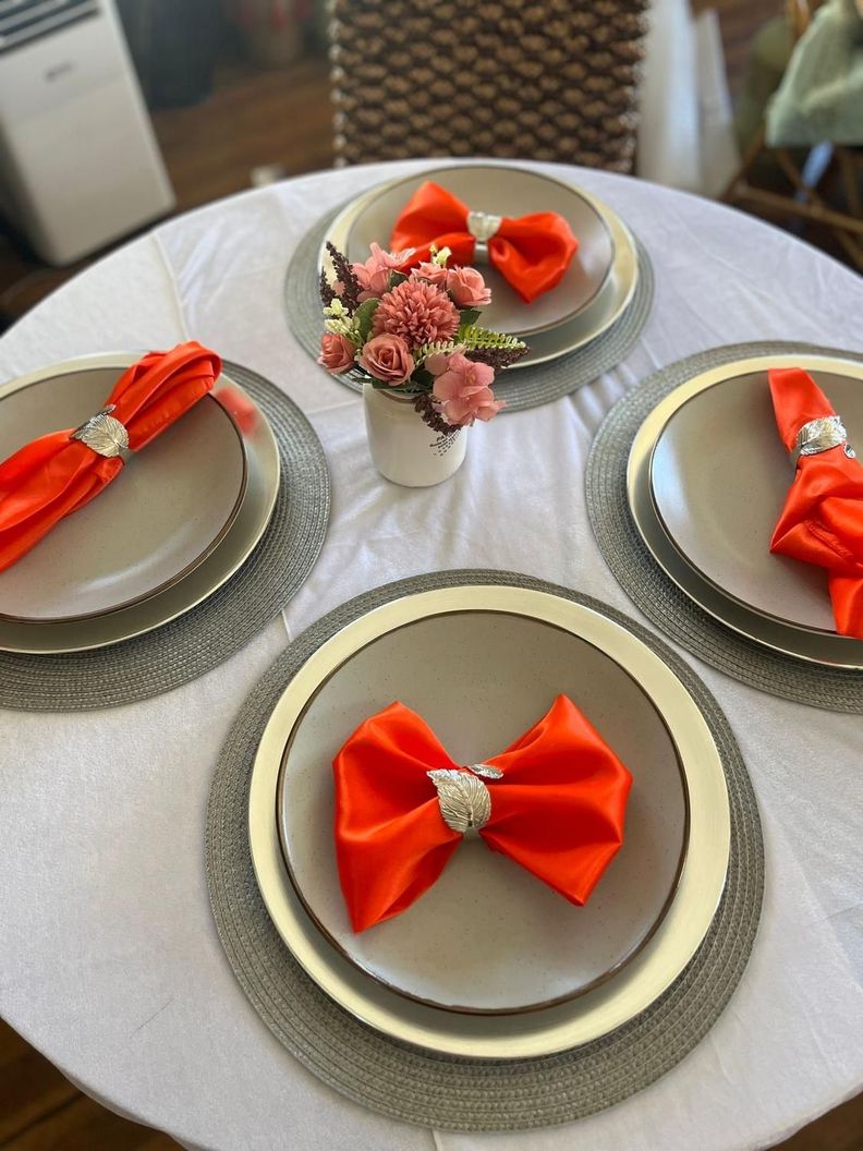6 Servilletas de raso naranja-1