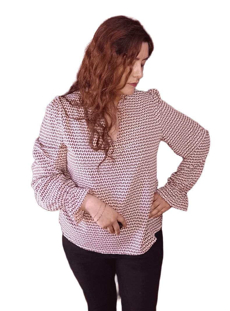 Blusa Cuello Recogido Manga Campana Con Vuelos-1