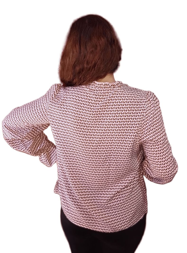 Blusa Cuello Recogido Manga Campana Con Vuelos-3
