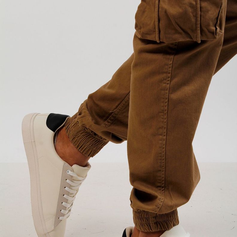 Pantalón Cargo con puño en bota-2