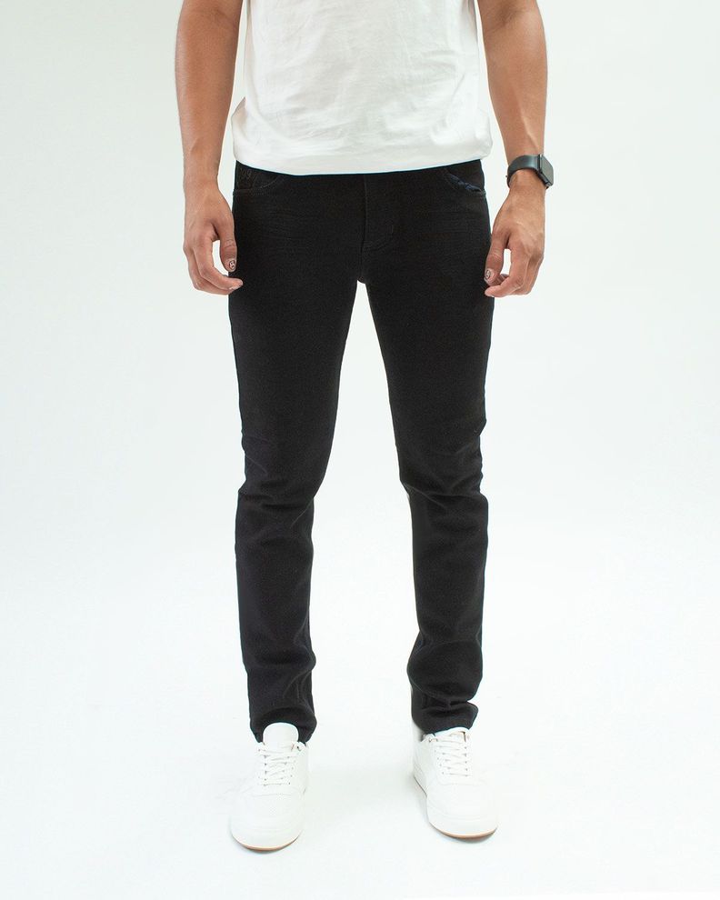Jean Jogger Negro Elasticado-2